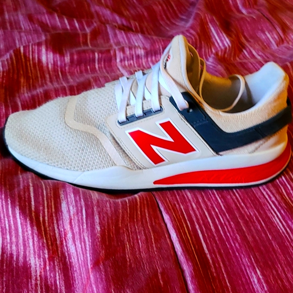 New balance 247